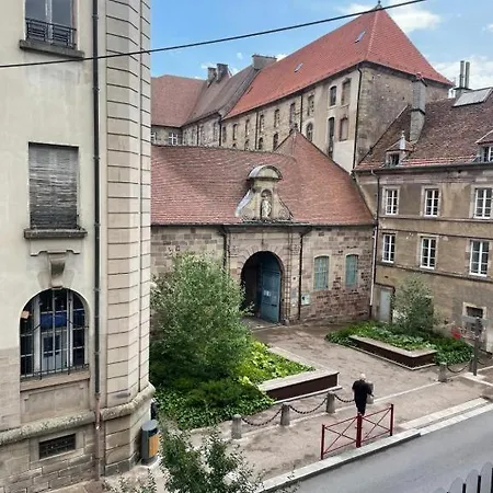 Ferienwohnung F2 Centre Historique Saint Colomban Luxeuil-les-Bains Exterior foto