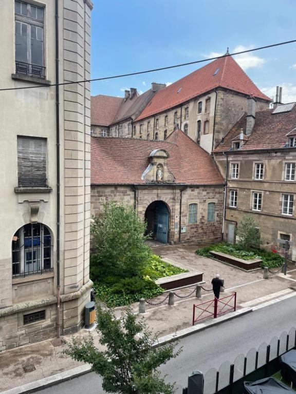 F2 Centre Historique Saint Colomban * Luxeuil-les-Bains